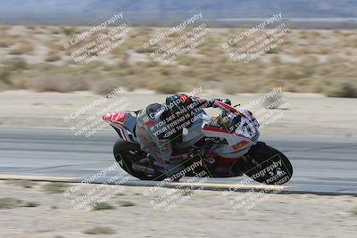 media/Apr-17-2025-Racers Edge (Thu) [[0a0c127f11]]/B Group/3-Session 2 (Turn 4 Inside)/